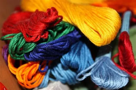  Yarns: Unraveling the Wonders and Weaving Possibilities for Sustainable Textile Production!